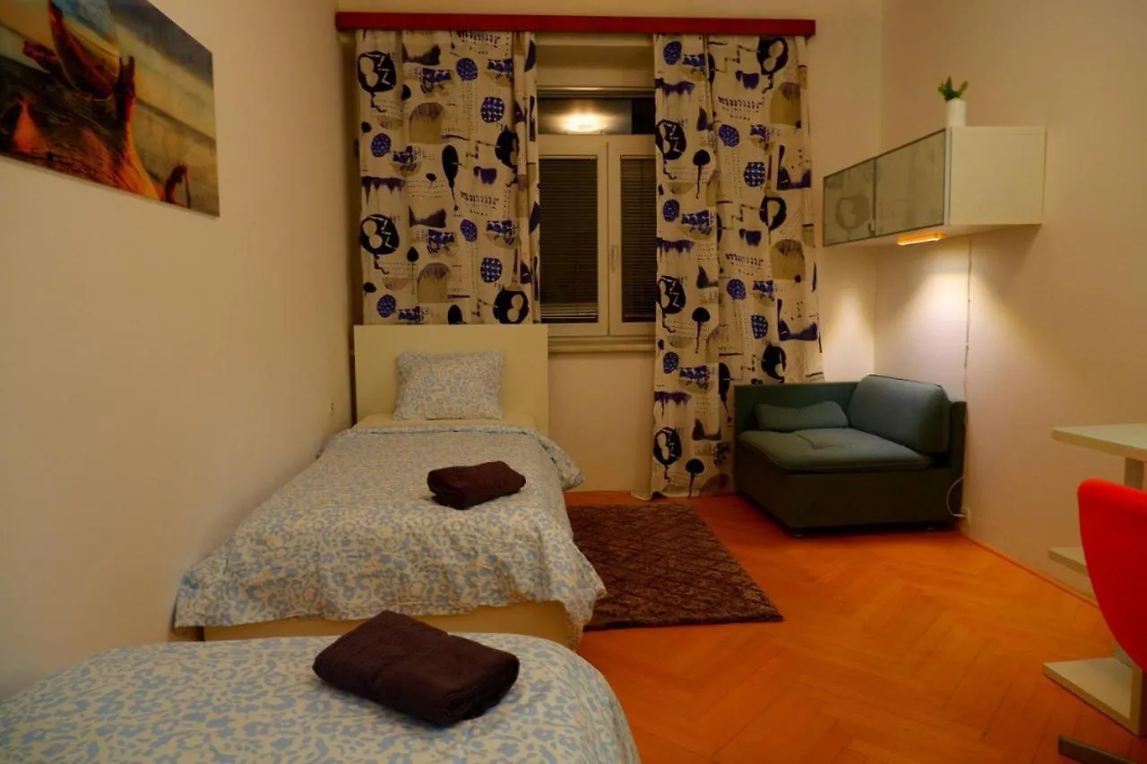Rooms Udolni - Cerveny Kostel - Center Brno