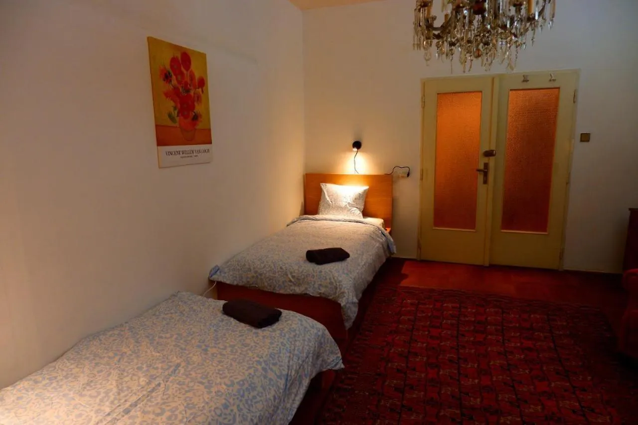 Daire Rooms Udolni - Cerveny Kostel - Center Brno Çek Cumhuriyeti